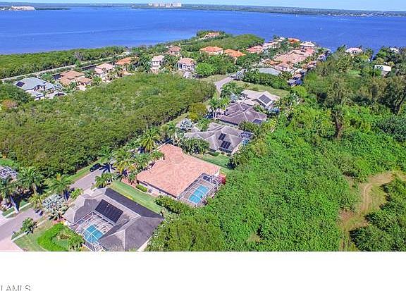 2nd image of 15670 Catalpa Cove Dr