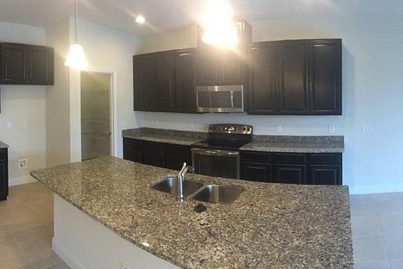 2nd image of 76 Mayo Ct