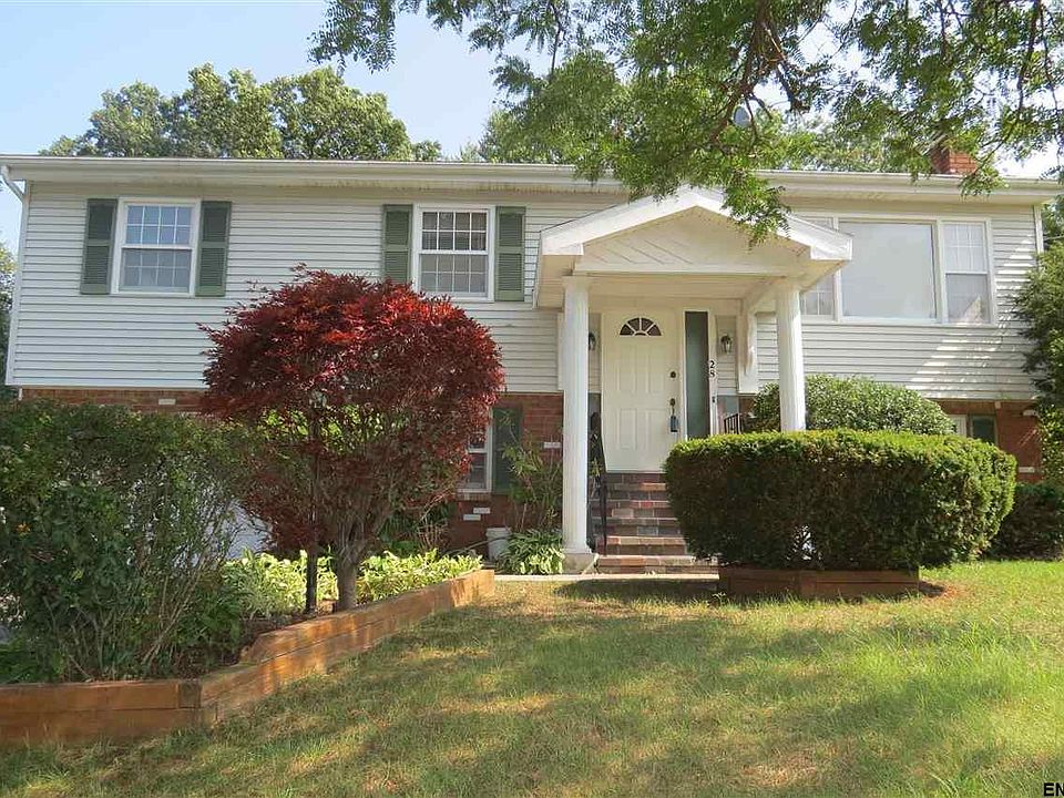 1st image of 28 Jo Ann Ct