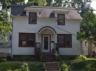1319 Muscatine Ave, Iowa City, IA