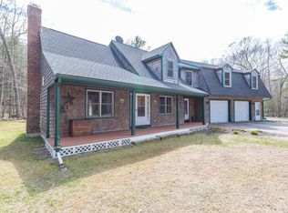 83 SE Main St, Douglas, MA 01516