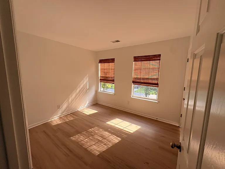 8506 Falling Leaf Ln — Photo 9