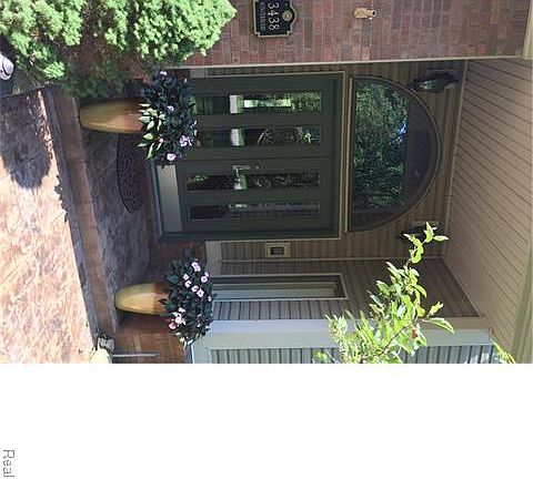 3rd image of 3438 Winterberry Dr
