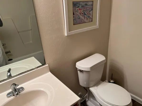 815 Caroline Ct, Corolla, NC 27927