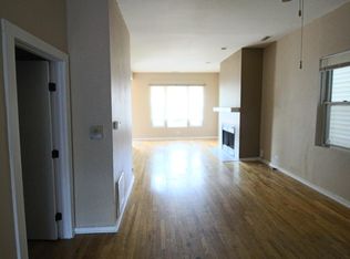 1135 W Patterson Ave, Chicago, IL 60613