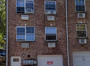 998 Jennings St, Bronx, NY 10460