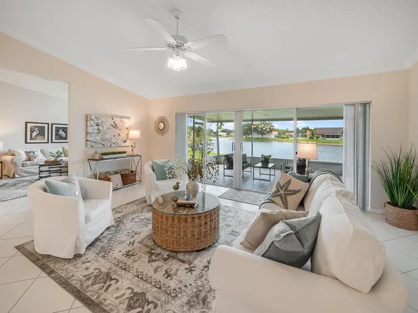 8520 Lake Cypress Road, Lake Worth, FL 33467