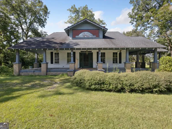 206 E Lane St, Brooklet, GA 30415