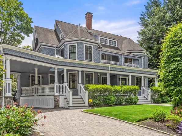 18 Sewall St, Newton, MA 02465