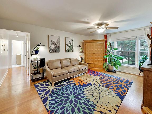 3rd image of 2417 W Fitch Ave #1