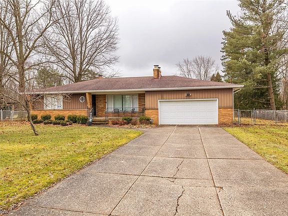 2nd image of 12793 Patricia Dr
