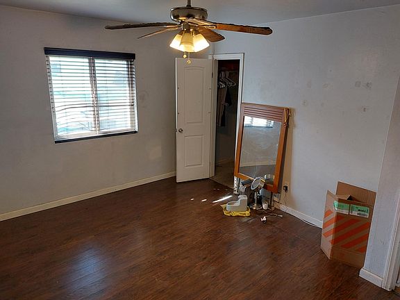5th image of 3419 Valle Ave