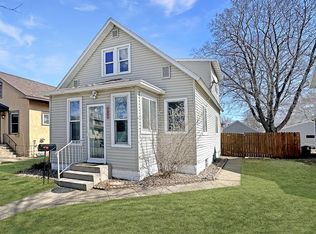 2126 Loomis St, La Crosse, WI 54603