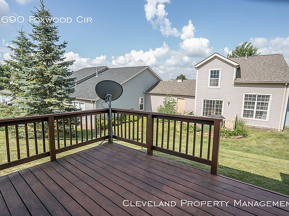 4th image of 8690 Foxwood Ln
