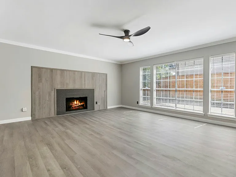 2226 Nantucket Dr — Photo 3