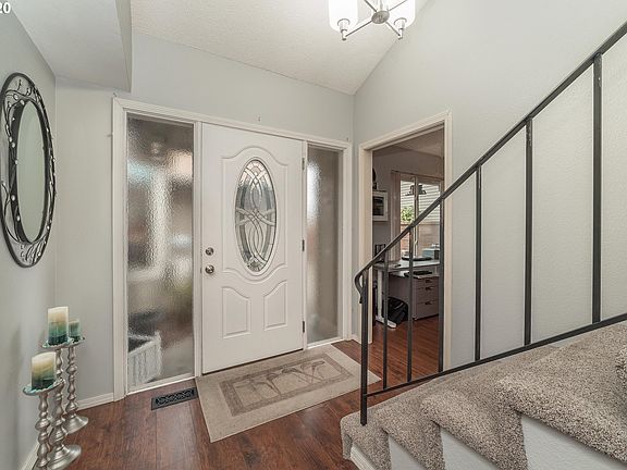 5th image of 15665 SW Oakhill Ln