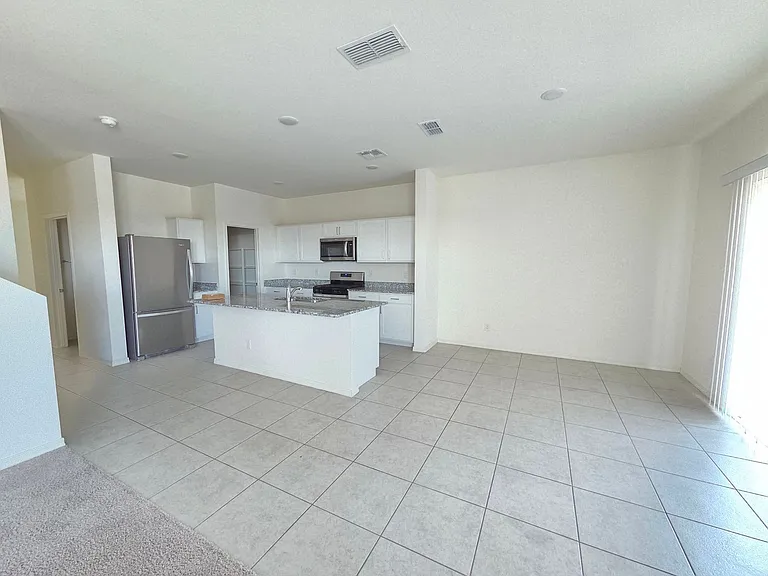 20124 W Palo Verde Dr — Photo 41