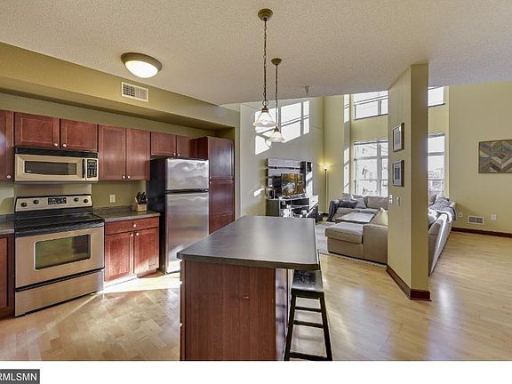 3rd image of 308 E 18th St APT 305