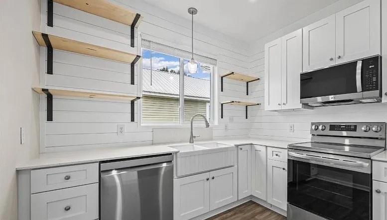 4 bed, 1625 sqft, $1,850 — Photo 2