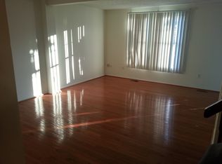 7911 Tyson Oaks Cir, Vienna, VA 22182