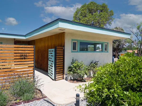 1021 Quincy St NE, Albuquerque, NM 87110