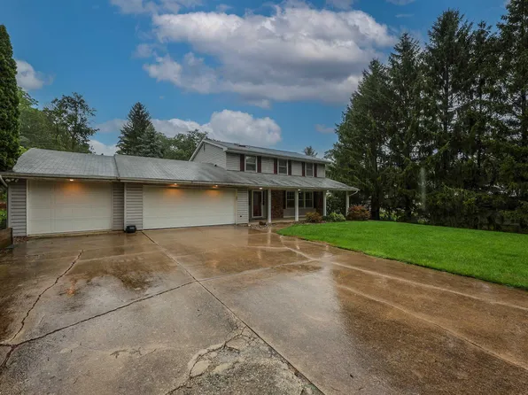 7426 Kruge Dr, Fort Wayne, IN 46809
