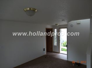 11811 SE Holgate Blvd APT A, Portland, OR 97266