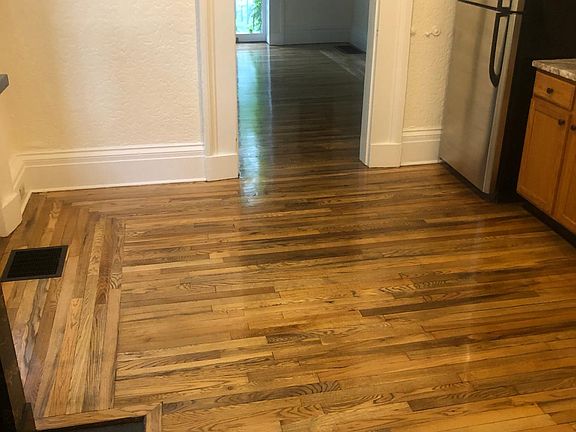 4th image of 250 Washington St #1