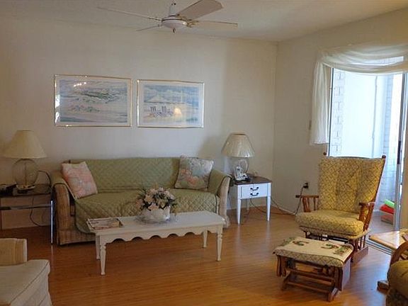 4th image of 3548 41st Ave S APT 164
