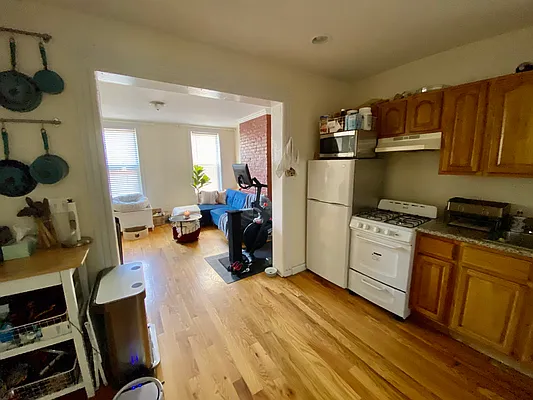 Rented by Highline Residential | media 6