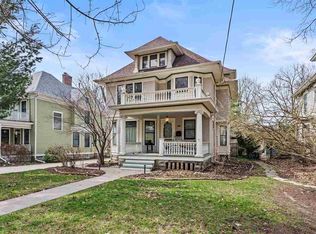 709 S Summit St, Iowa City, IA