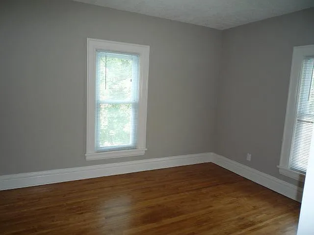 2739 Emerson Ave S — Photo 13
