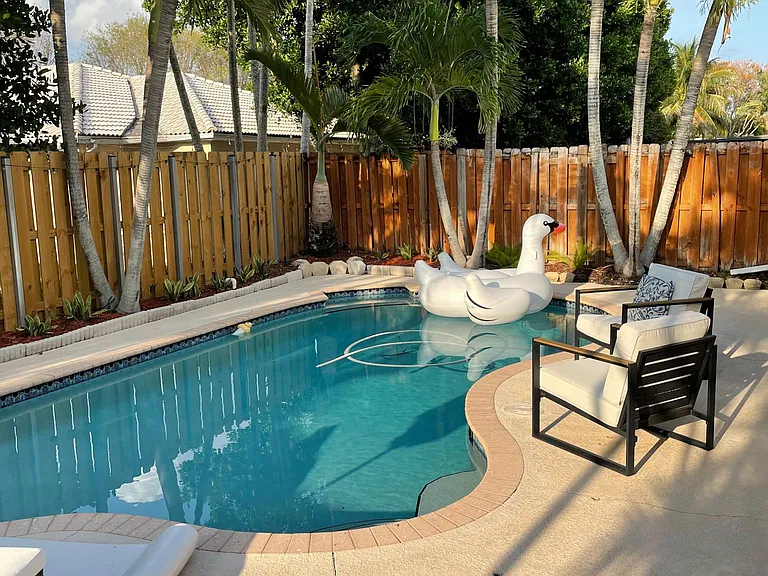 15453 SW 139th St — Photo 49