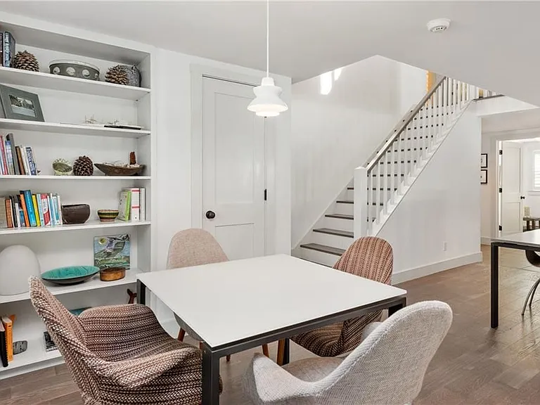 39 Shore Dr — Photo 18