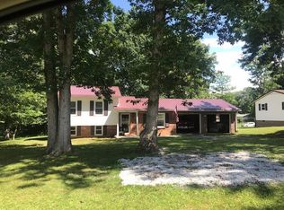 438 Sheffey School Rd, Max Meadows, VA 24360