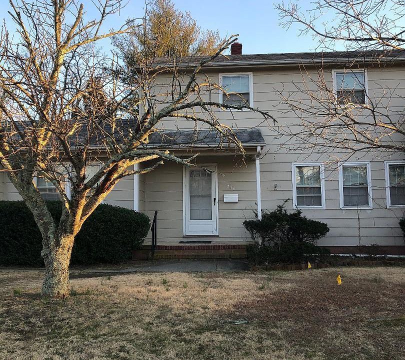 1st image of 378 W Park Ave