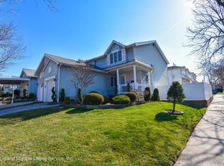 2 Slayton Ave, Staten Island, NY