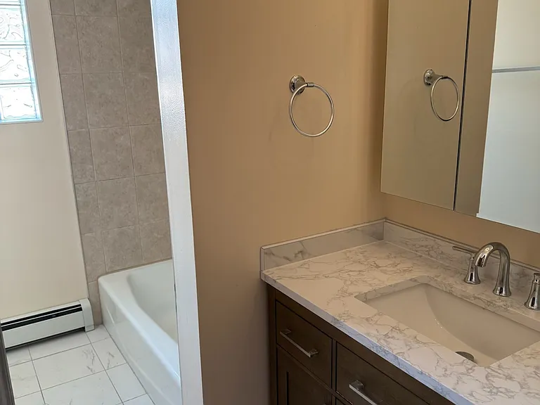10105 Devon Ct #3 — Photo 9