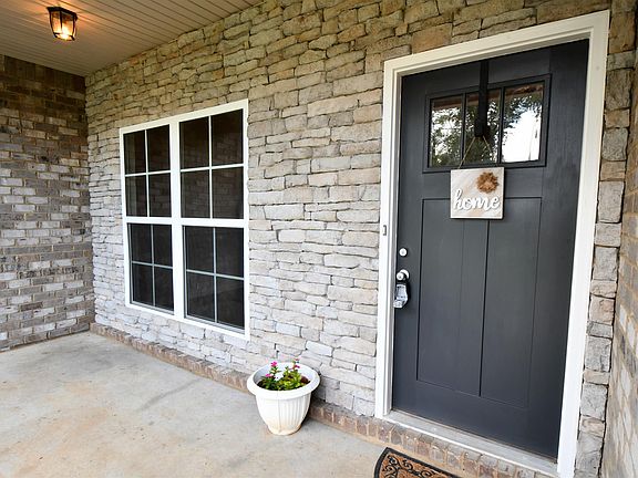 3rd image of 312 Winding Branch Ct