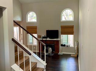 26245 Country Gln, Lake Forest, CA 92630