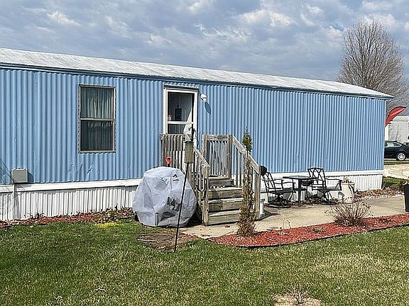 3rd image of 425 S Shoup St #198
