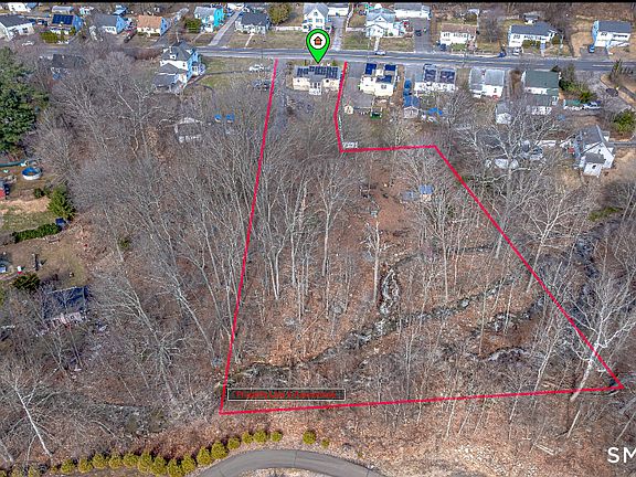 5th image of 136 Pearl Lake Road