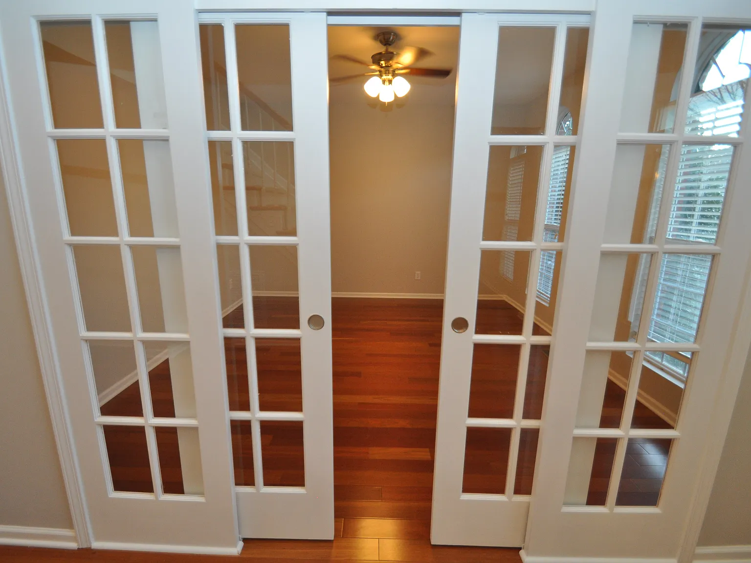 Beautiful Cary Home in Upchurch Farms Available Immediately — Photo 4