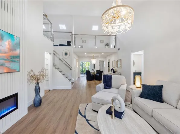 4732 West BLVD #E5, NAPLES, FL 34103