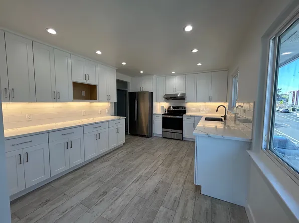 102 Saint Francis Blvd, Daly City, CA 94015