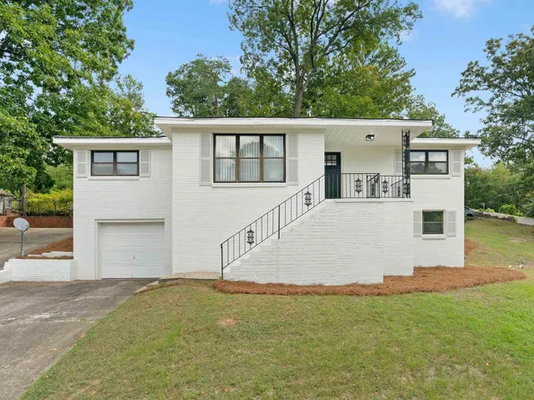 601 Barclay Ln, Birmingham, AL 35206