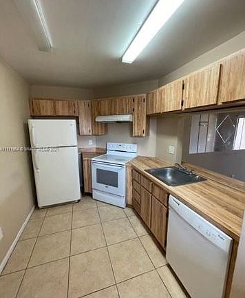 5th image of 20905 NE 8th Ct #20236
