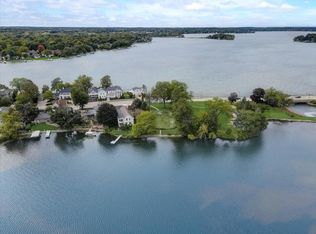 503 N Lake Rd, Oconomowoc, WI 53066