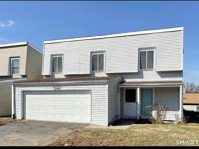 3 Braeburn Ln — Photo 1