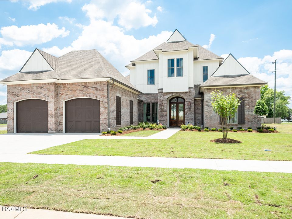 1st image of 114 Abercrombie Way